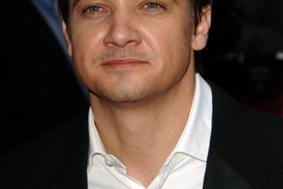 Jeremy Renner coprotagonizará Misión: Imposible 4 con Tom Cruise